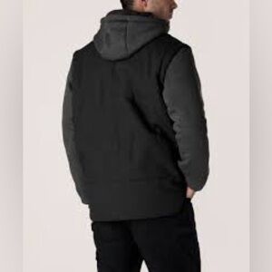 NWT BB Dakota Black Quilted Cotton Vest Jacket Hooded Utility Gorpcore